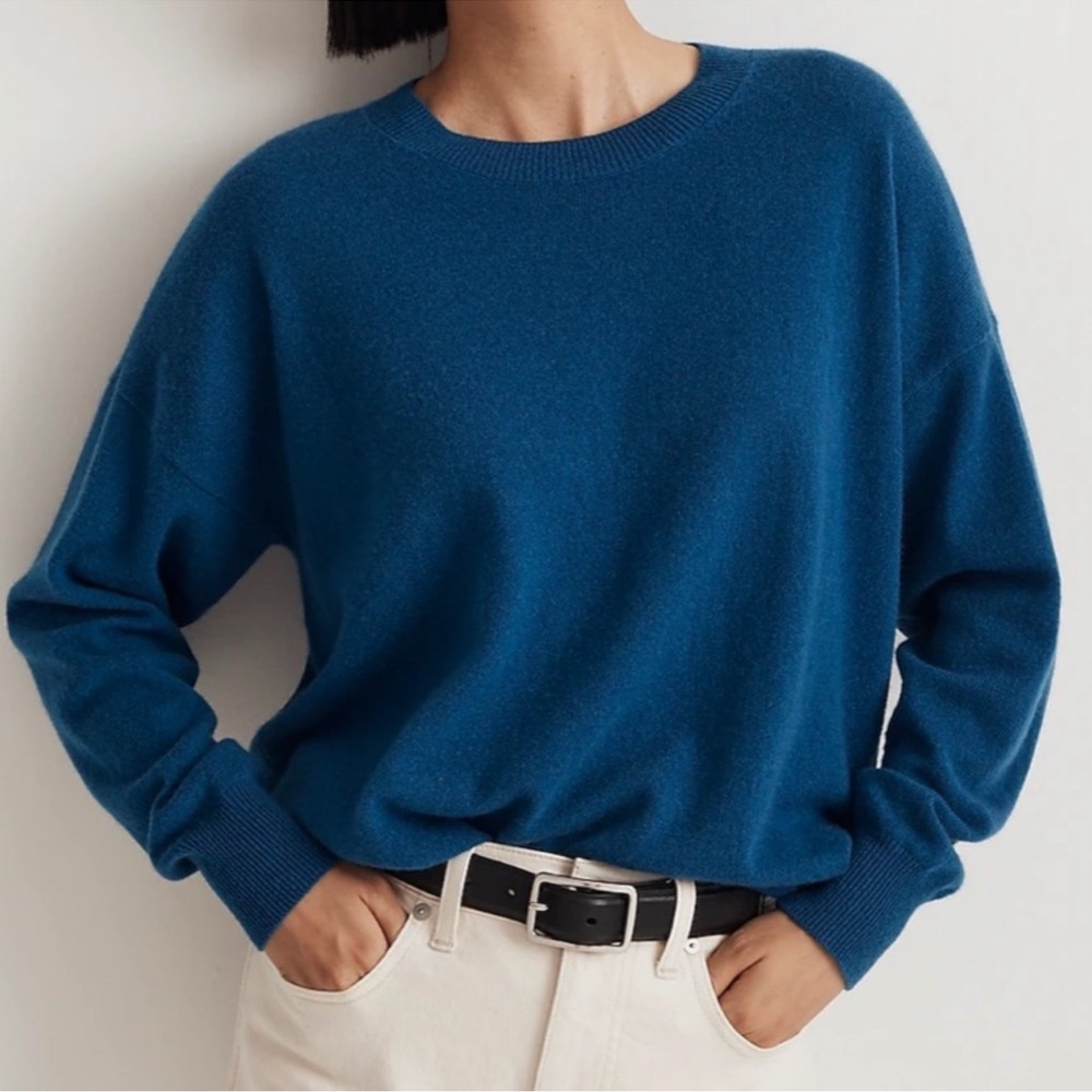 Nordstrom Signature 100% Cashmere Teal Crew Neck Sweater